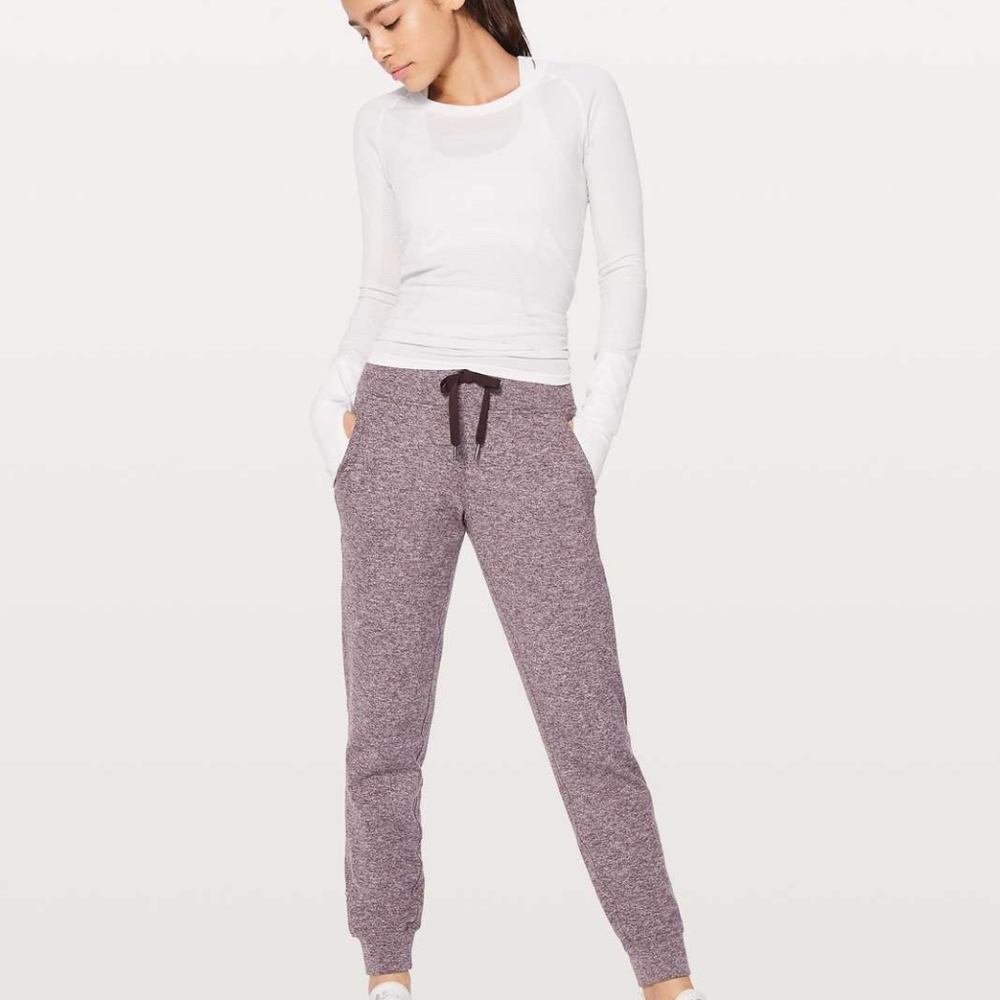 Lululemon Size 4 Ready To Rulu Pant Heathered Black Cherry / Black Cherry